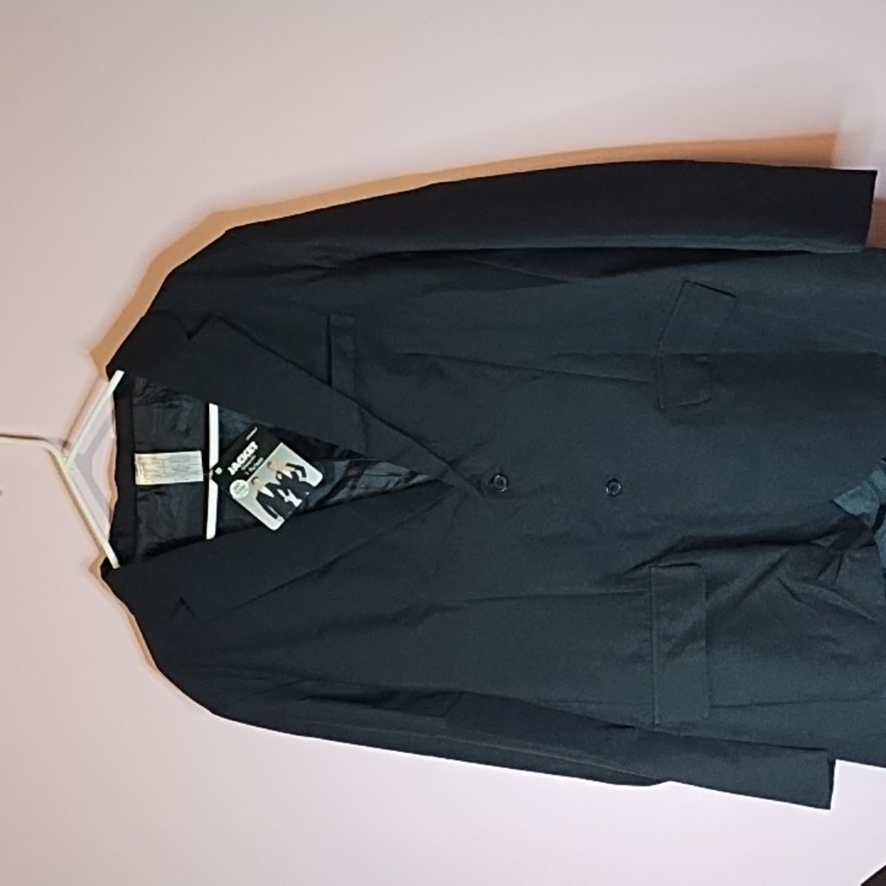 Black Blazer/ suit jacket 🧥